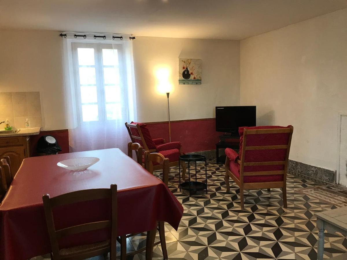 Gites & Chambres D'Hotes Peyrecout Laparrouquial Eksteriør billede