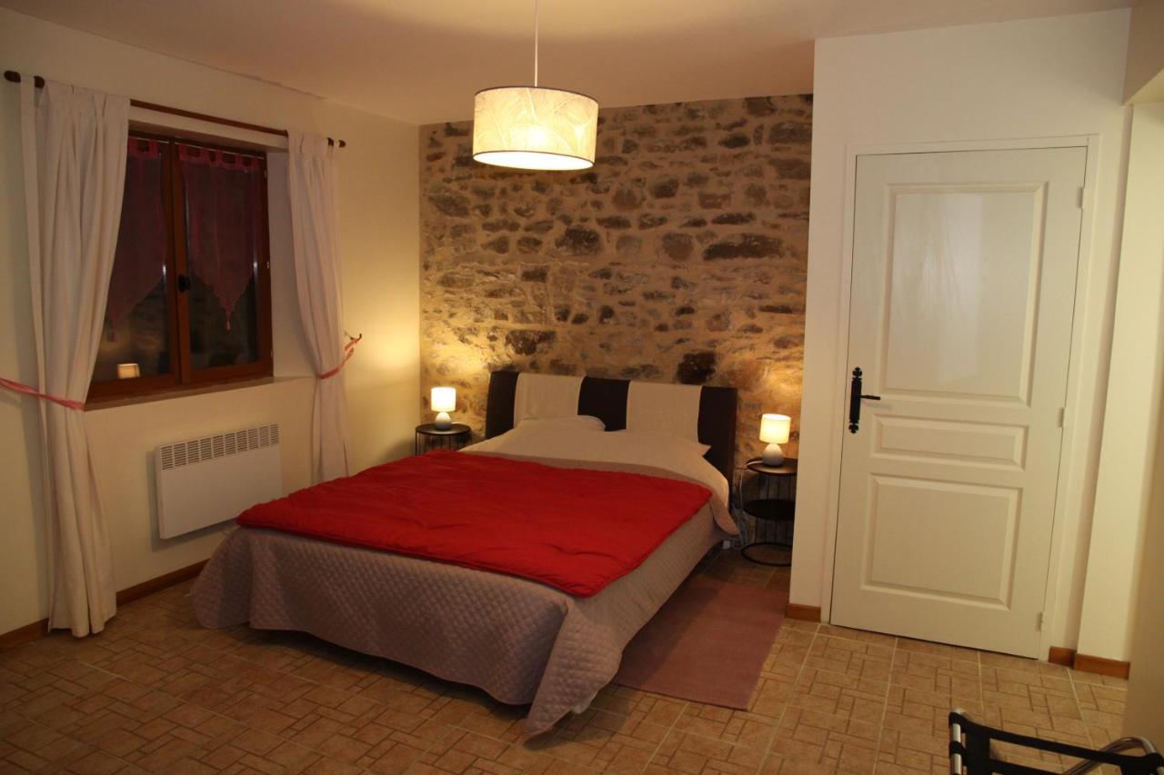 Gites & Chambres D'Hotes Peyrecout Laparrouquial Eksteriør billede