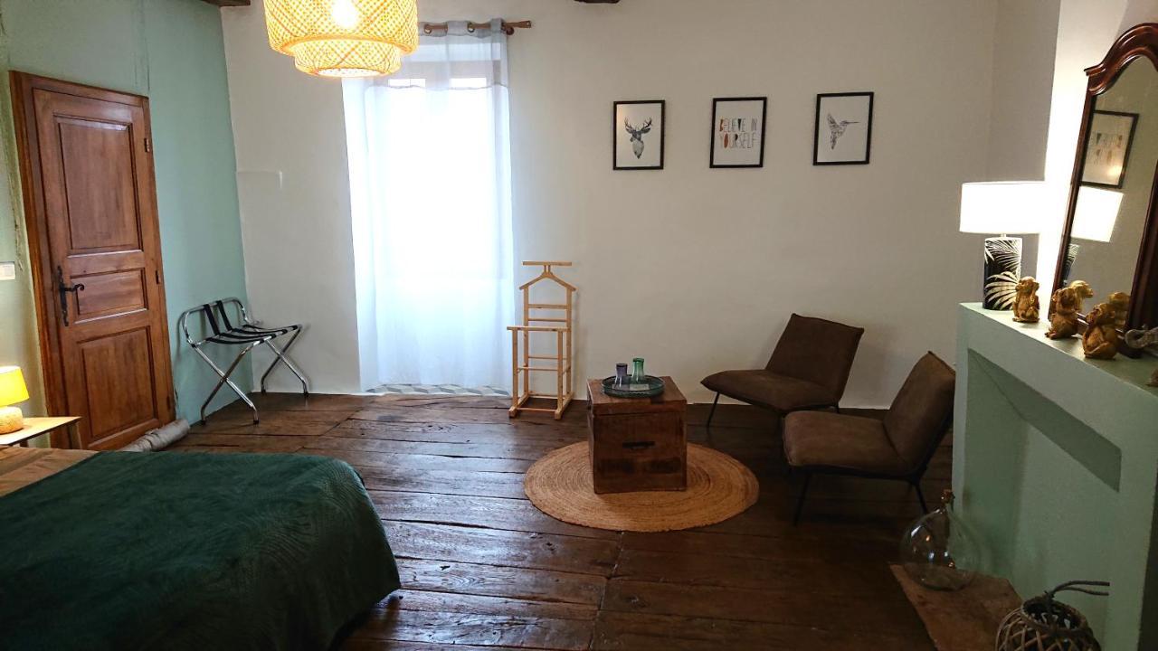 Gites & Chambres D'Hotes Peyrecout Laparrouquial Eksteriør billede